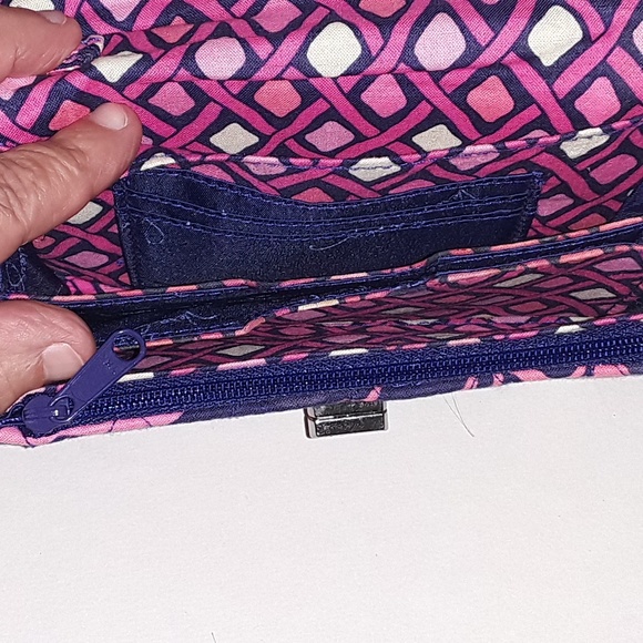 Vera Bradley Katalina quilted turnlock wristlet - Picture 2 of 8